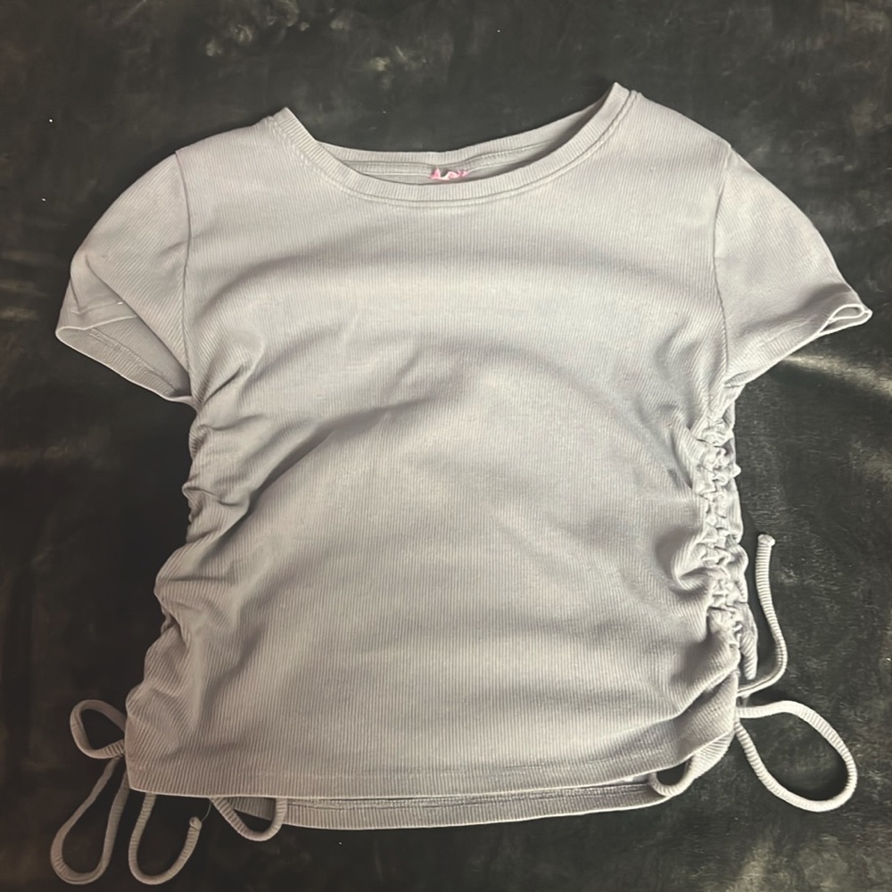 Cropped tee